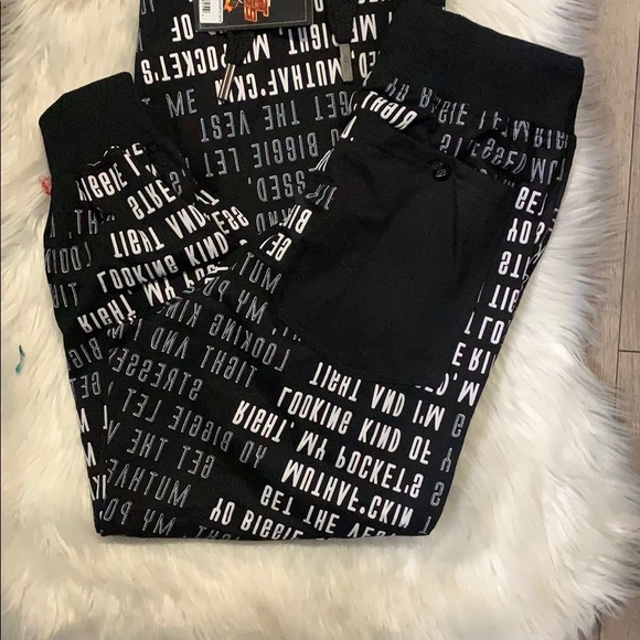 Firts class - Picture 7 of 8